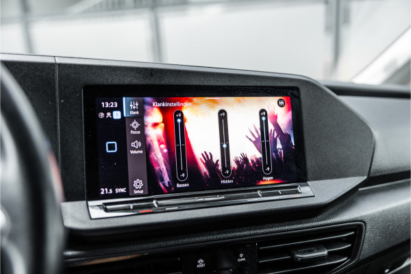 Volkswagen Caddy Cargo 2.0 TDI DSG | LED | Camera | CarPlay | Navigatie | Virtual | Lederen bekleding | Stoelverwarming | Nieuwe APK | BPM Vrij