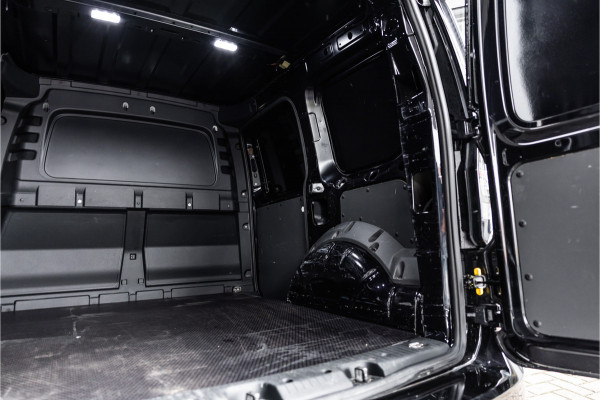 Volkswagen Caddy Cargo 2.0 TDI DSG | LED | Camera | CarPlay | Navigatie | Virtual | Lederen bekleding | Stoelverwarming | Nieuwe APK | BPM Vrij