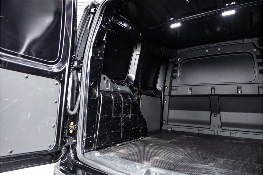 Volkswagen Caddy Cargo 2.0 TDI DSG | LED | Camera | CarPlay | Navigatie | Virtual | Lederen bekleding | Stoelverwarming | Nieuwe APK | BPM Vrij