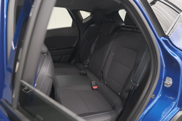 Renault Captur 1.8 E-Tech full hybrid 160 esprit Alpine | Adaptieve Cruise Control | 360 Camera | Navigatie
