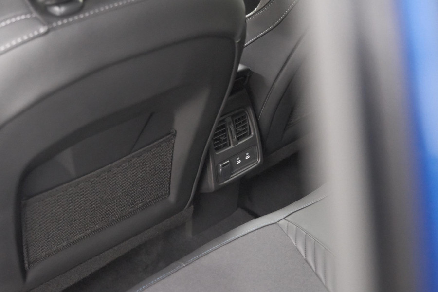 Renault Captur 1.8 E-Tech full hybrid 160 esprit Alpine | Adaptieve Cruise Control | 360 Camera | Navigatie