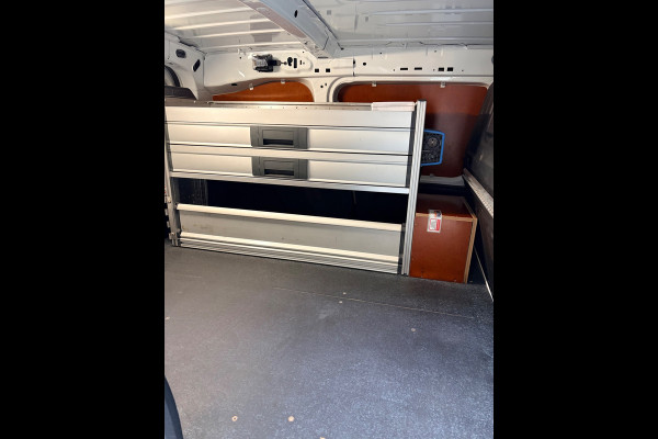 Toyota PROACE CITY Servicewagen 1.5 100pk euro6 D-4D Live l1h1 BOTT inrichting, Victron omvormer v230, RIJKLAARPRIJS!