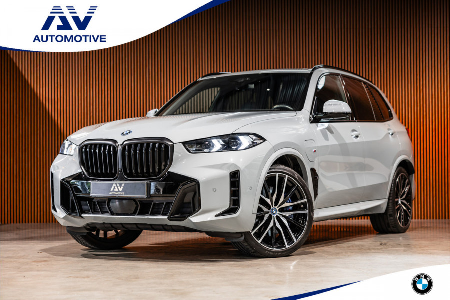 BMW X5 xDrive50e Launch Edition | M-Sport zetels | Panorama | 360 Camera | HUD | H&K | Stoelventilatie | ACC | 22'' Velgen | Elek trekhaak | BTW Auto | Dealer onderhouden