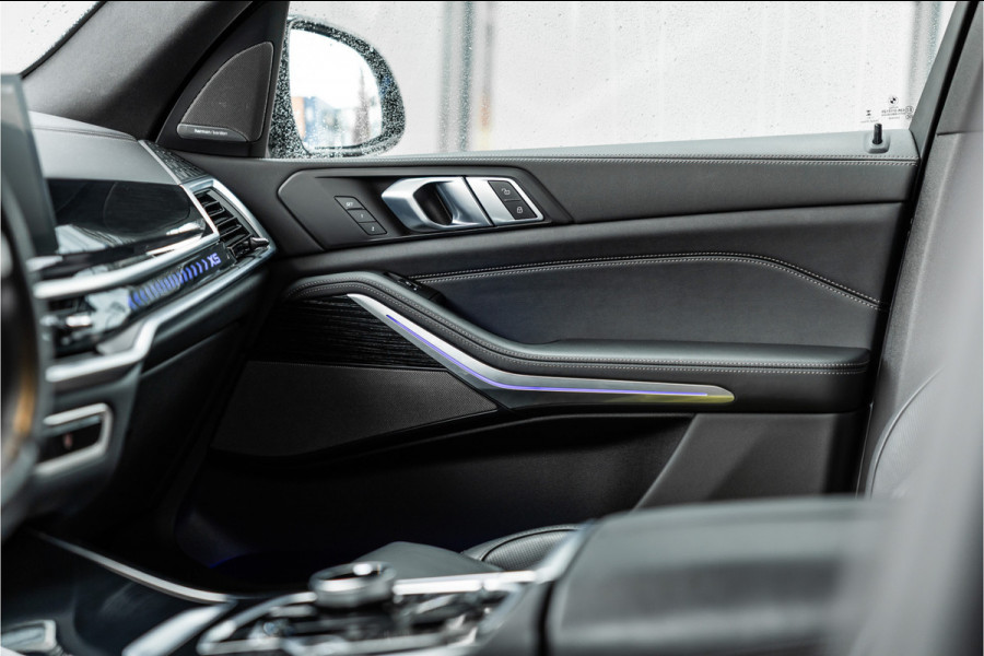 BMW X5 xDrive50e Launch Edition | M-Sport zetels | Panorama | 360 Camera | HUD | H&K | Stoelventilatie | ACC | 22'' Velgen | Elek trekhaak | BTW Auto | Dealer onderhouden