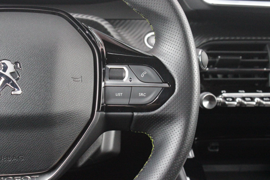 Peugeot e-208 EV GT 136PK 50 kWh | NAVIGATIE 10" TOUCHSCREEN | APPLE CARPLAY/ANDROID AUTO | PARKEERSENSOREN VOOR + ACHTER | ACHTERUITRIJ CAMERA | FULL LED KOPLAMPEN | 17" LICHTMETALEN VELGEN | CLIMATE CONTROL | CRUISE CONTROL | DAB+ RADIO | REGEN/LICHT SENSOR | SNELLAAD FUNCTIE | ALL SEASON BANDEN |