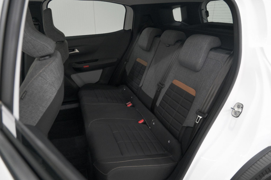 Citroën C3 Aircross 1.2 Turbo 100pk Plus | Camera | Parkeersensoren | Apple Carplay