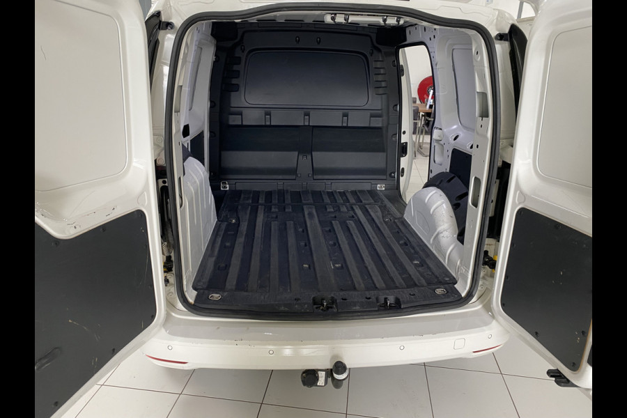 Volkswagen Caddy Cargo 2.0 TDI DSG 122 PK Navigatie /Cruise controle /Carplay / Trekhaak /Camera