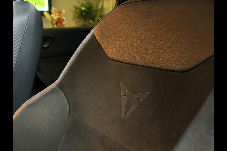 CUPRA Ateca 2.0 TSI 4DRIVE|Pano|Leder/Alcantara|ACC|Lane|Beats|Camera|Dodehoek|Virtual Cockpit|19”|Rijklaar