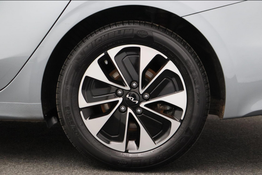 Kia Ceed Sportswagon 1.6 GDI PHEV DynamicPlusLine | Pano/Dak | Trekhaak | Adapt.Cruise/Control | Camera | Stoel/Stuur Verwarming