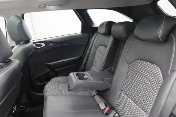 Kia Ceed Sportswagon 1.6 GDI PHEV DynamicPlusLine | Pano/Dak | Trekhaak | Adapt.Cruise/Control | Camera | Stoel/Stuur Verwarming