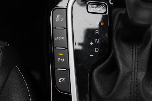 Kia Ceed Sportswagon 1.6 GDI PHEV DynamicPlusLine | Pano/Dak | Trekhaak | Adapt.Cruise/Control | Camera | Stoel/Stuur Verwarming