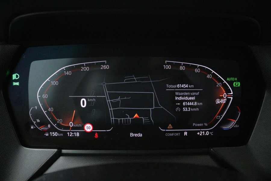 BMW 1-serie 118i (PANORAMADAK, PARKEERSENSOREN, NAVIGATIE, CRUISE CONTROL)