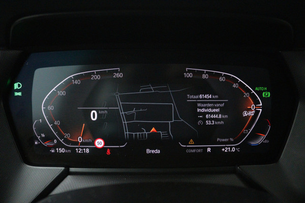 BMW 1-serie 118i (PANORAMADAK, PARKEERSENSOREN, NAVIGATIE, CRUISE CONTROL)