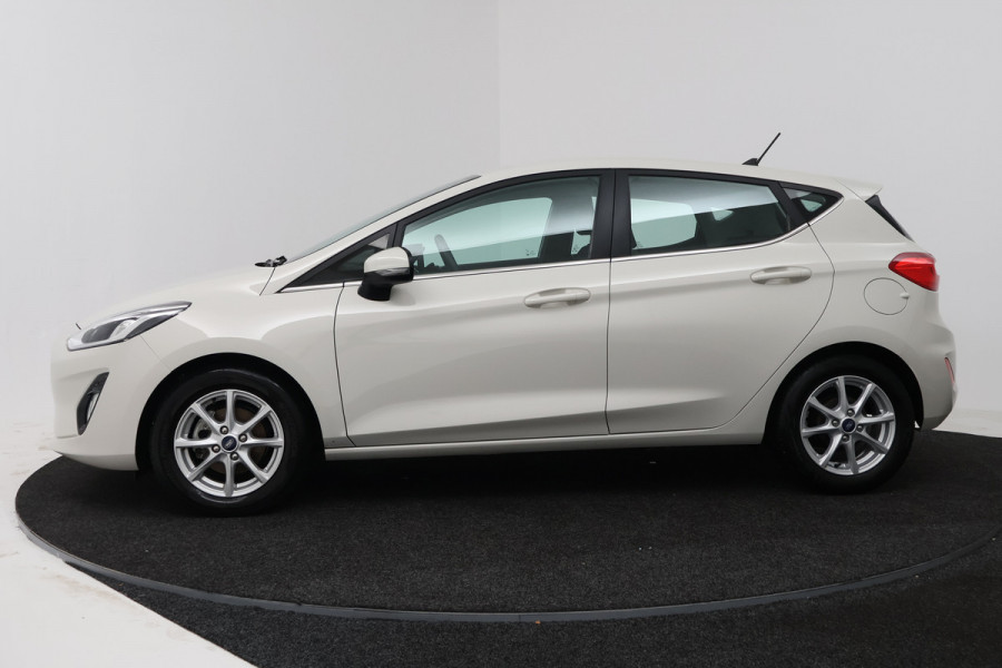 Ford Fiesta 1.0 EcoBoost Titanium X (STOEL/STUUR VERWARMING, NAVIGATIE, PARKEERSENSOREN)