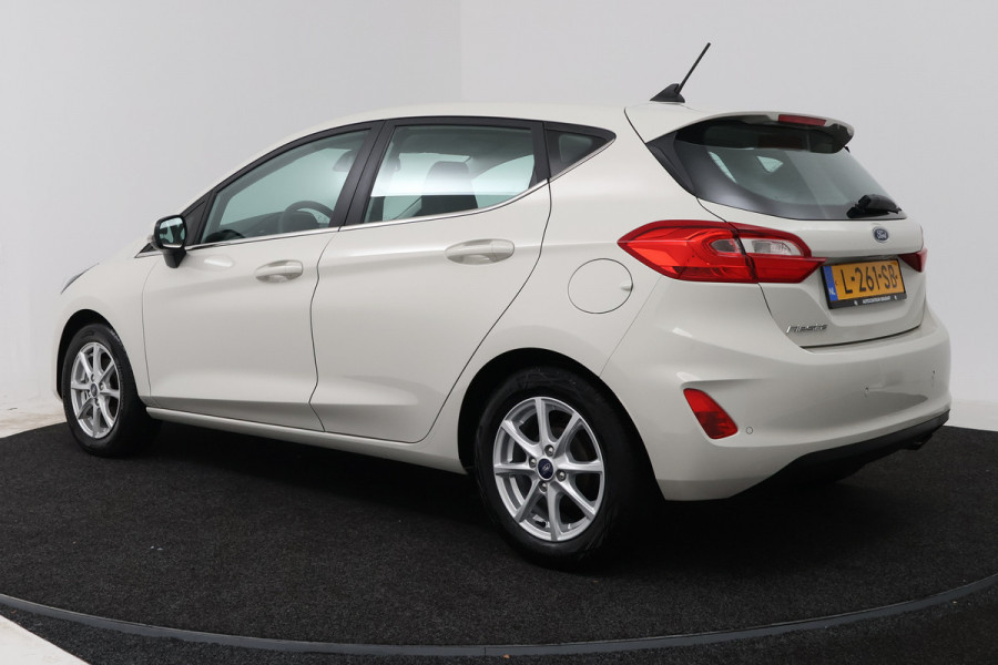 Ford Fiesta 1.0 EcoBoost Titanium X (STOEL/STUUR VERWARMING, NAVIGATIE, PARKEERSENSOREN)