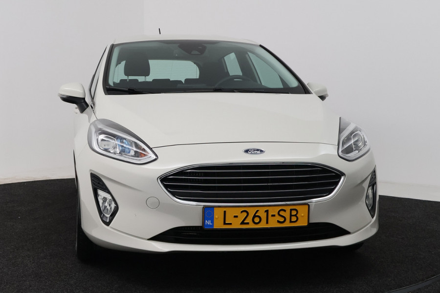 Ford Fiesta 1.0 EcoBoost Titanium X (STOEL/STUUR VERWARMING, NAVIGATIE, PARKEERSENSOREN)