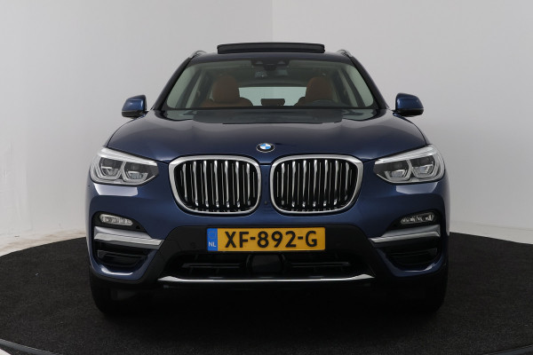BMW X3 xDrive30i High Executive (PANORAMADAK, TREKHAAK,STOELVERWARMING, CAMERA, NAVIGATIE, DEALER ONDERHOUDEN)