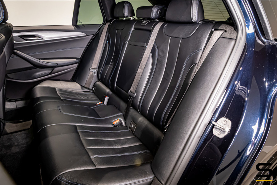 BMW 5 Serie Touring 520i Executive|M-sport|Pano|Leder|1eig
