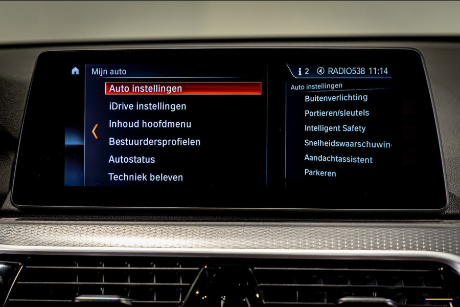 BMW 5 Serie Touring 520i Executive|M-sport|Pano|Leder|1eig