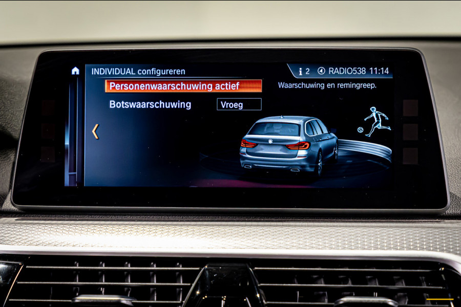 BMW 5 Serie Touring 520i Executive|M-sport|Pano|Leder|1eig