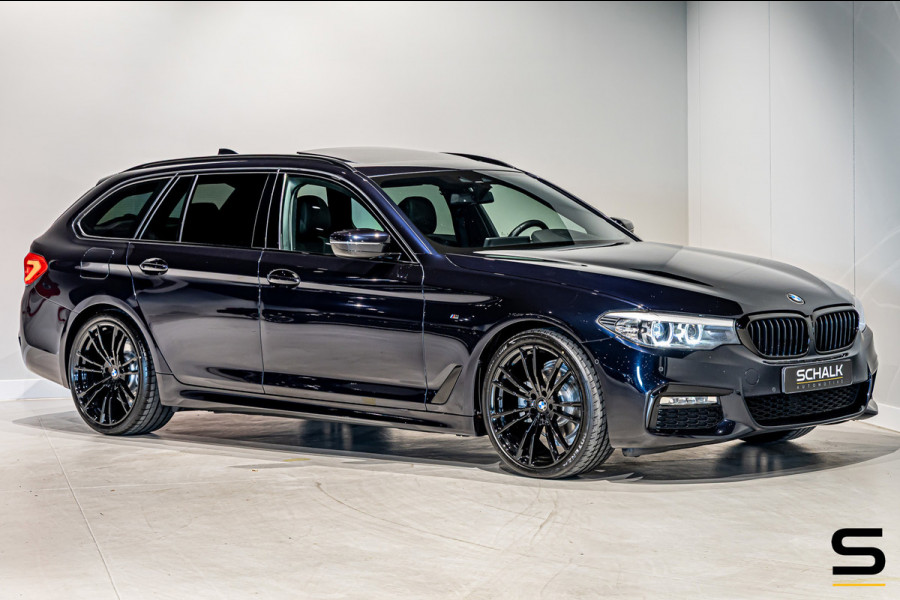 BMW 5 Serie Touring 520i Executive|M-sport|Pano|Leder|1eig