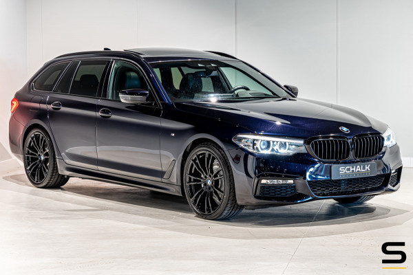 BMW 5 Serie Touring 520i Executive|M-sport|Pano|Leder|1eig