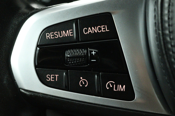 BMW 2 Serie Gran Coupé 218i High Executive (PANORAMADAK, CAMERA, STOELVERWARMING, NAVIGATIE)