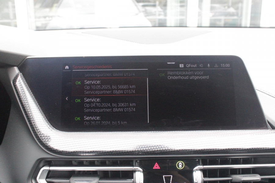 BMW 2 Serie Gran Coupé 218i M SPORT EDITION | TREKHAAK MET AFNEEMBARE KOGEL | HARMAN KARDON SOUND-SYSTEM | SFEER VERLICHTING | SHADOW LINE PAKKET | M-SPORT INTERIEUR | VERWARMBARE VOORSTOELEN | LEDEREN M-SPORT STUUR | NAVIGATIE | ACHTERUITRIJCAMERA | PARKEERSENSOREN VOOR EN ACHTER | ALARM | CLIMATE CONTROL | DRAADLOZE APPLE CARPLAY/ANDROID AUTO | LICHTMETALEN VELGEN 18'' M-SPORT (Y-SPAAK 553 M BICOLOR) | FULL LED KOPLAMPEN | LANE ASSIST | DAB+ RADIO | WARMTE WEREND GLAS  | EXTRA GETINTE ACHTERRUITEN | DODEHOEK BEWAKING | ELEKTRISCH VERSTELBARE EN INKLAPBARE BUITENSPIEGELS | BUITEN