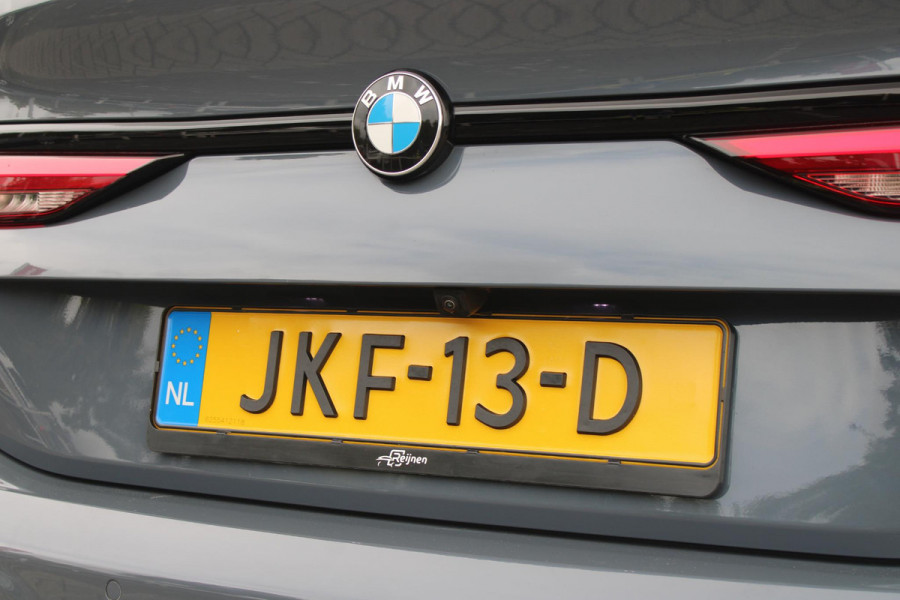 BMW 2 Serie Gran Coupé 218i M SPORT EDITION | TREKHAAK MET AFNEEMBARE KOGEL | HARMAN KARDON SOUND-SYSTEM | SFEER VERLICHTING | SHADOW LINE PAKKET | M-SPORT INTERIEUR | VERWARMBARE VOORSTOELEN | LEDEREN M-SPORT STUUR | NAVIGATIE | ACHTERUITRIJCAMERA | PARKEERSENSOREN VOOR EN ACHTER | ALARM | CLIMATE CONTROL | DRAADLOZE APPLE CARPLAY/ANDROID AUTO | LICHTMETALEN VELGEN 18'' M-SPORT (Y-SPAAK 553 M BICOLOR) | FULL LED KOPLAMPEN | LANE ASSIST | DAB+ RADIO | WARMTE WEREND GLAS  | EXTRA GETINTE ACHTERRUITEN | DODEHOEK BEWAKING | ELEKTRISCH VERSTELBARE EN INKLAPBARE BUITENSPIEGELS | BUITEN