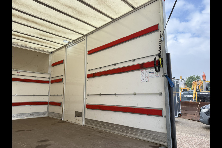 Iveco Daily 35C16 3.0 160PK Laadklep Zijdeur Camera Climate Control Bluetooth Bakwagen Meubelbak Koffer