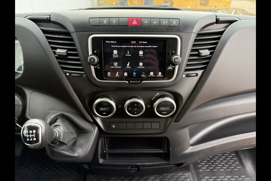 Iveco Daily 35C16 3.0 160PK Laadklep Zijdeur Camera Climate Control Bluetooth Bakwagen Meubelbak Koffer