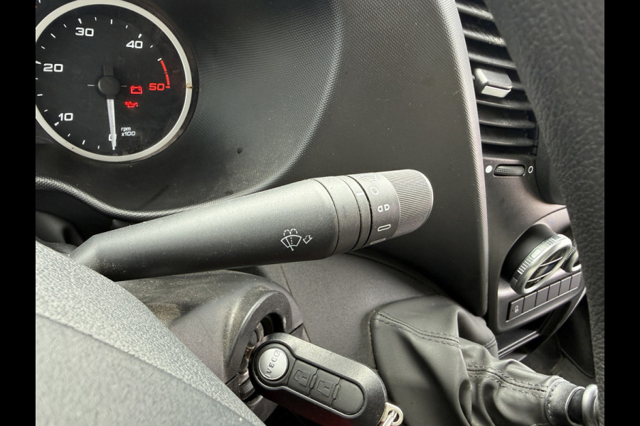Iveco Daily 35C16 3.0 160PK Laadklep Zijdeur Camera Climate Control Bluetooth Bakwagen Meubelbak Koffer