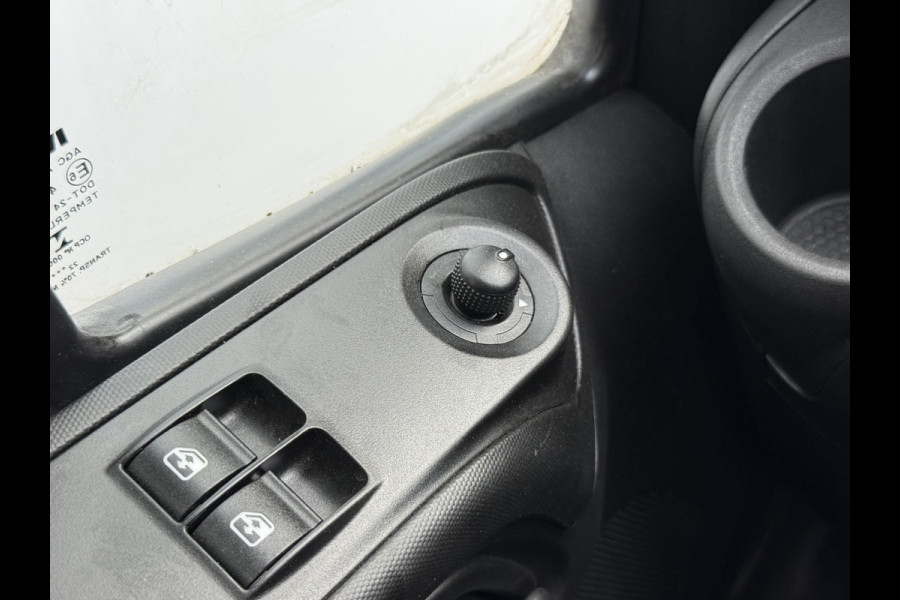 Iveco Daily 35C16 3.0 160PK Laadklep Zijdeur Camera Climate Control Bluetooth Bakwagen Meubelbak Koffer