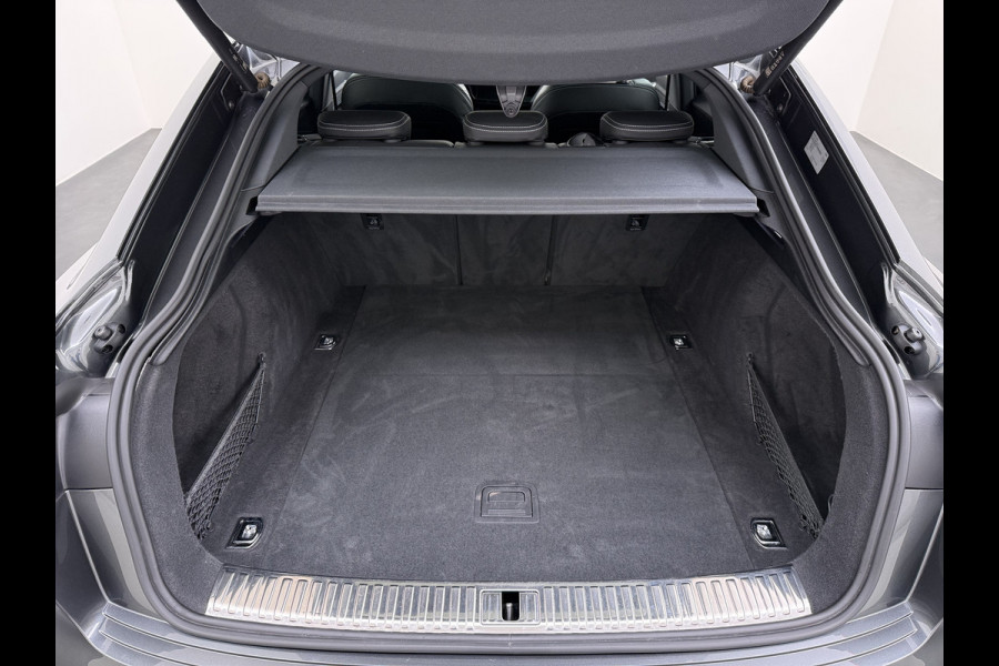 Audi e-tron Sportback 55 Quattro 408PK S-Line Edition 95kWh Panoramadak Adap.Cruise Camera Leder+Verwarmd B&O-Audio Elek.Stoelen Memory Navi Apple Car SOH 91% AWD Lmv 22" Elek.Achterklep Privacy Glas Isofix 4WD Origineel Nederlandse Auto