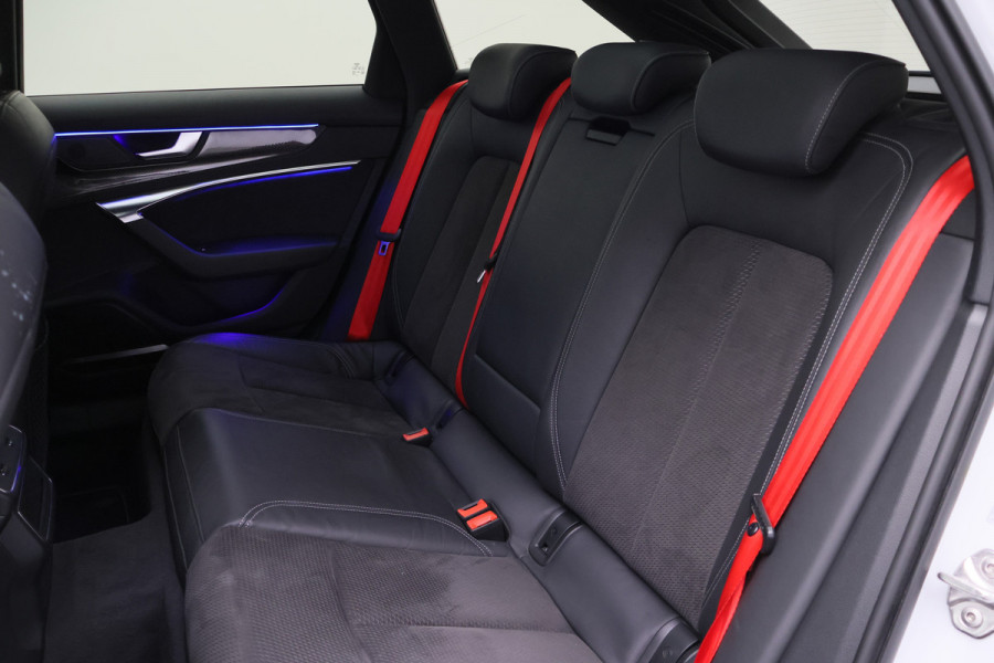 Audi A6 Avant 45 TFSI quattro Sport S line edition Panoramadak, B&O Sound, Camera, Apple Carplay, LED, Lane Assist, 20"