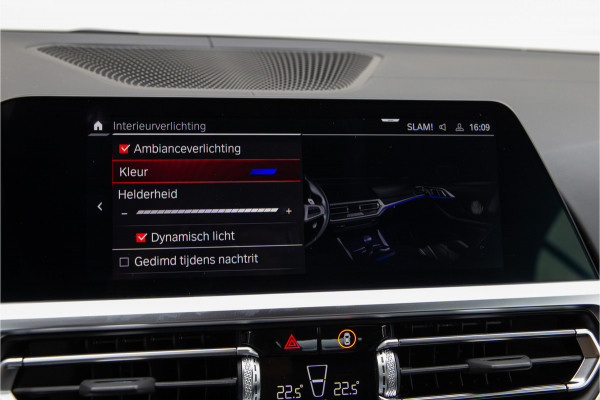 BMW 4 Serie Cabrio M4 xDrive Competition 510pk Carbon, Head-up, Sportstoelen, Harman Kardon, 2022