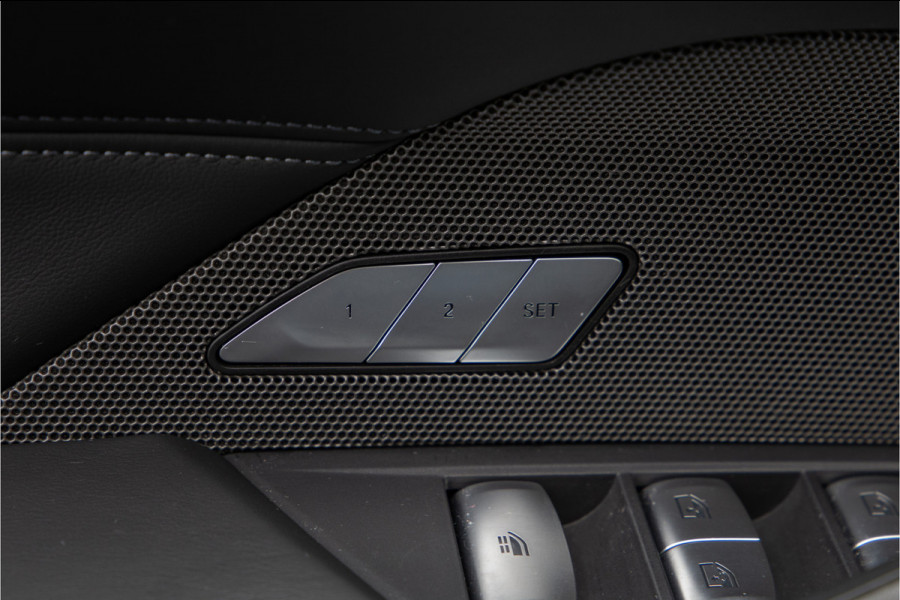 BMW 4 Serie Cabrio M4 xDrive Competition 510pk Carbon, Head-up, Sportstoelen, Harman Kardon, 2022