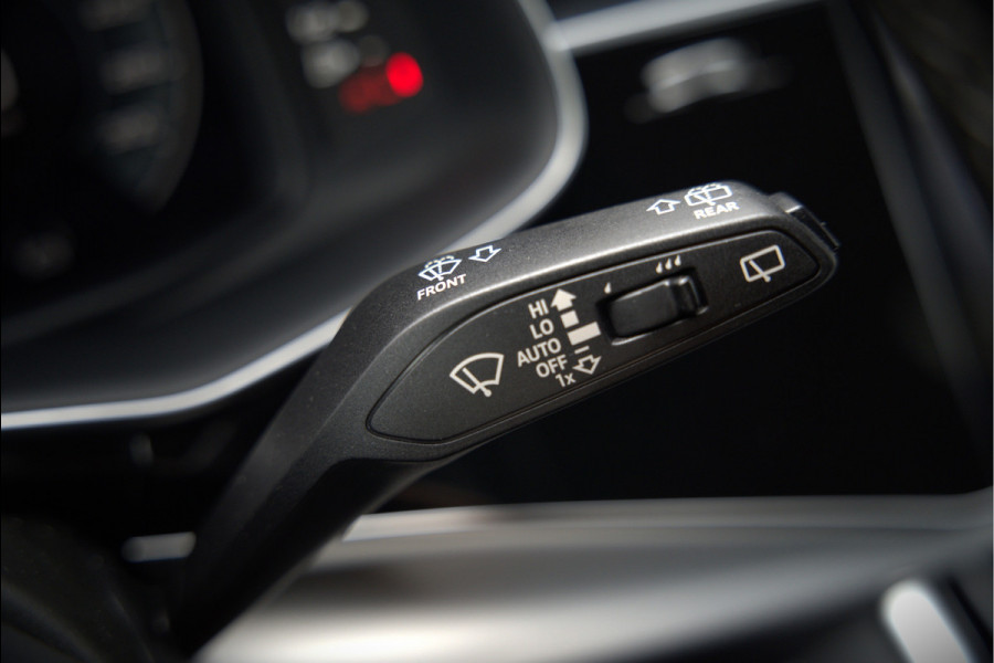 Audi Q8 60 TFSI e quattro Pro Line S Competition | RS Seats | Panoramadak | Stoelventilatie | Stoelverwarming | Stuurverwarming | Massage | Memory Seat | 360 Camera | Luchtvering | Adaptive Cruise Control | Keyless | LED Matrix | SOH 100%