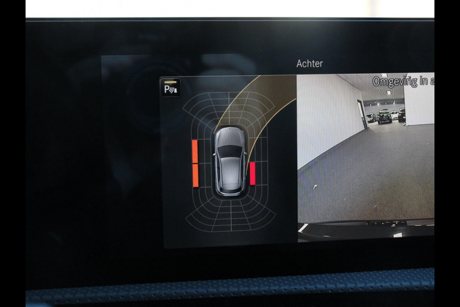 Mercedes-Benz A-Klasse 200 Automaat AMG Line Navigatie Climate Control Camera Virtual Cockpit Led Stoelverwarming Cruise control Parkeersensoren