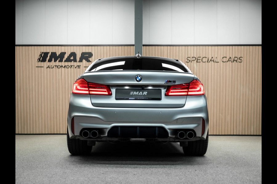 BMW M5 M5 Vol uitgevoerde NL geleverde M5 frozen grey