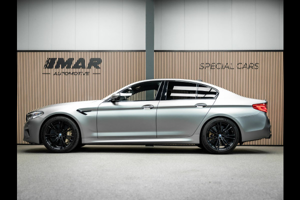BMW M5 M5 Vol uitgevoerde NL geleverde M5 frozen grey