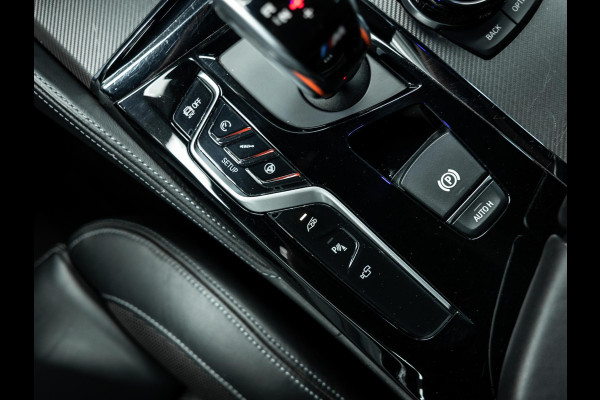 BMW M5 M5 Vol uitgevoerde NL geleverde M5 frozen grey