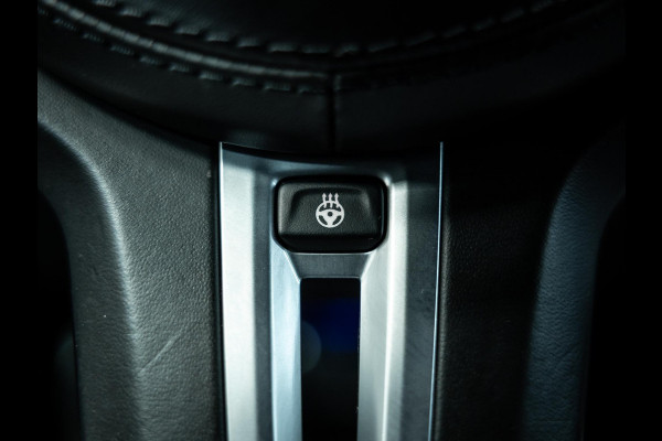 BMW M5 M5 Vol uitgevoerde NL geleverde M5 frozen grey