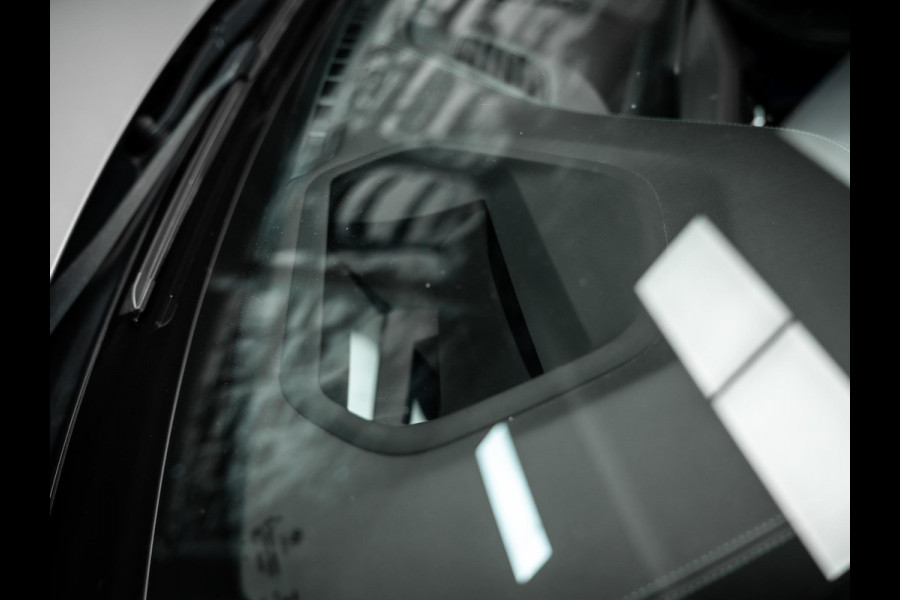 BMW M5 M5 Vol uitgevoerde NL geleverde M5 frozen grey