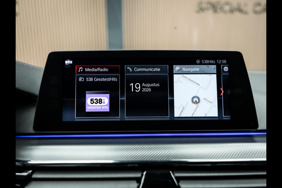 BMW M5 M5 Vol uitgevoerde NL geleverde M5 frozen grey