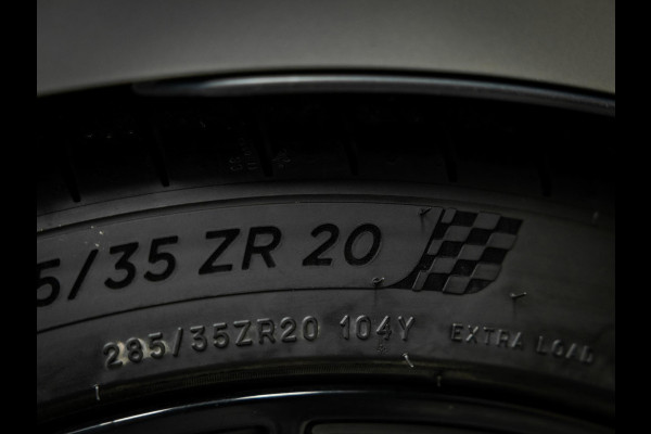 BMW M5 M5 Vol uitgevoerde NL geleverde M5 frozen grey
