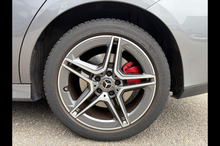 Mercedes-Benz CLA-Klasse 250 e Business Solution AMG AMG | COMPLEET ONDERHOUDEN | SFEERVERLICHTING | STOELVERWARMING | ACHTERUITRIJCAMERA | RIJKLAARPRIJS | 12 MND BOVAG GARANTIE