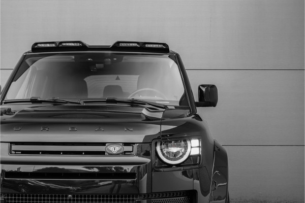 Land Rover Defender 110 2.0 P400e URBAN Widetrack Pano Luchtv ACC Trekhaak 22"