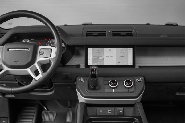 Land Rover Defender 110 2.0 P400e URBAN Widetrack Pano Luchtv ACC Trekhaak 22"