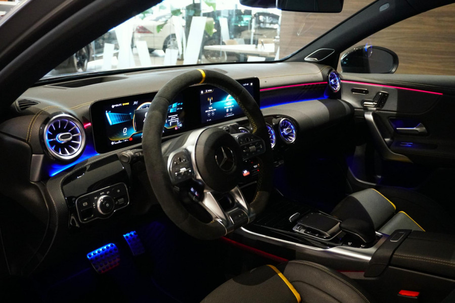 Mercedes-Benz A-Klasse AMG 45 S 4MATIC+ Edition 1 422pk + RECARO / BURMESTER / PANO / 360° / DESIGNO